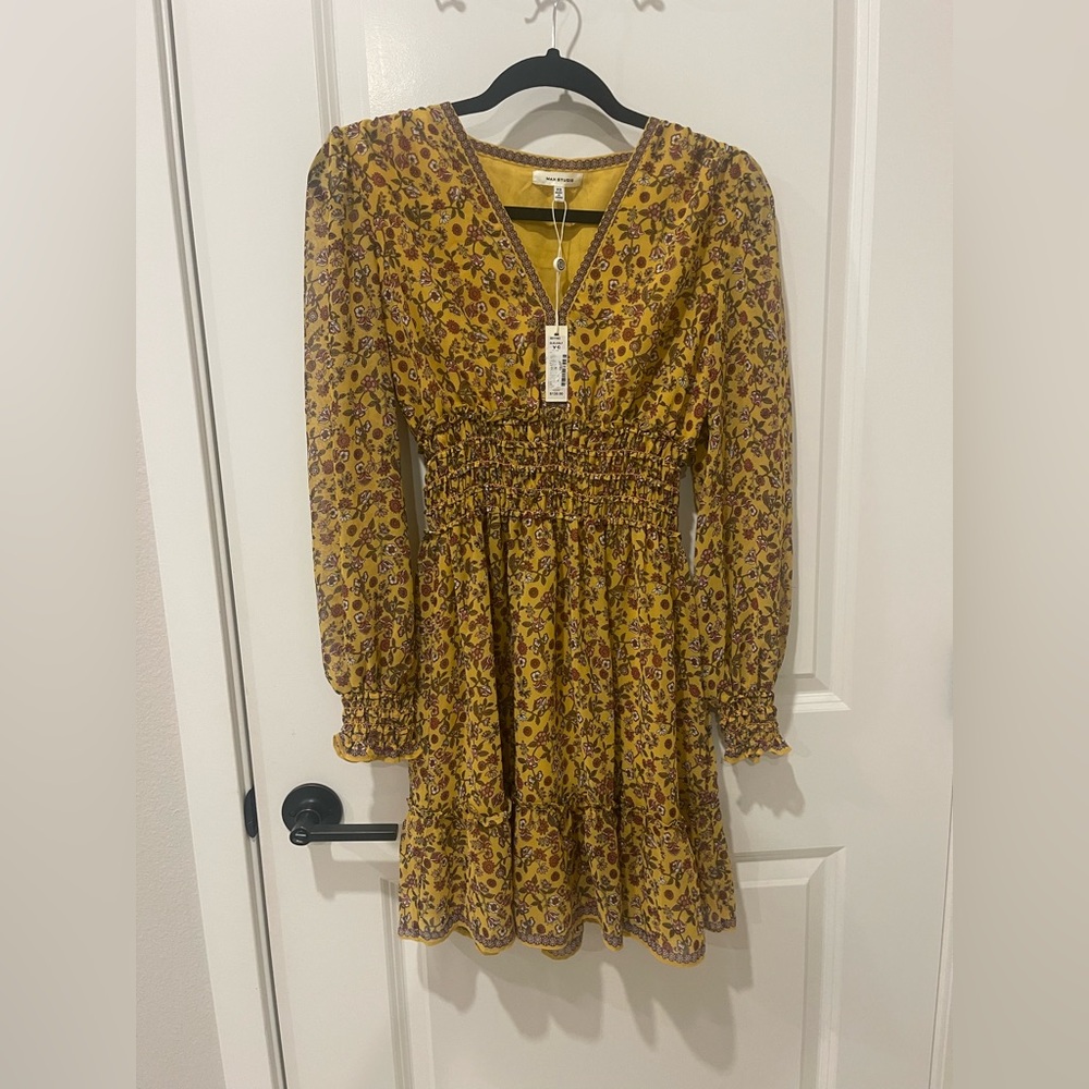 Max Studio Mustard Floral V-Neck Dress Size XS